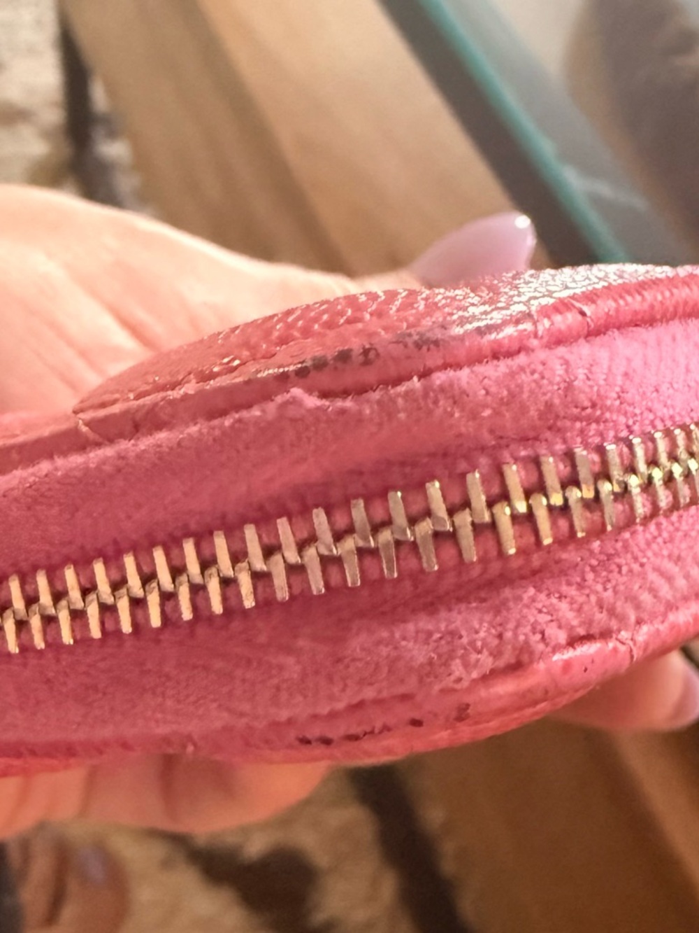 CHANEL Continental Quilted Coral Pink Caviar Leather Wallet with Gold CC - Picture 7 of 11